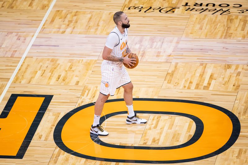 &copy; Reuters. NBA: Phoenix Suns at Orlando Magic