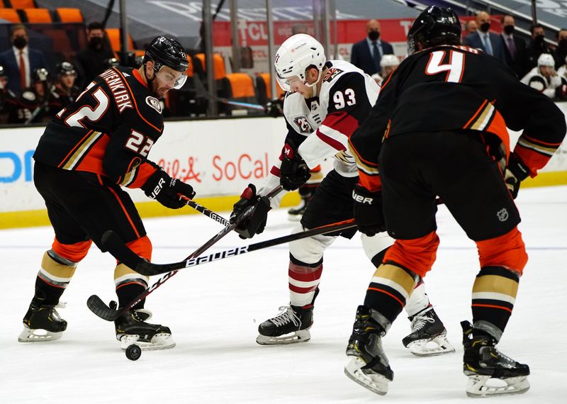 &copy; Reuters. NHL: Arizona Coyotes at Anaheim Ducks