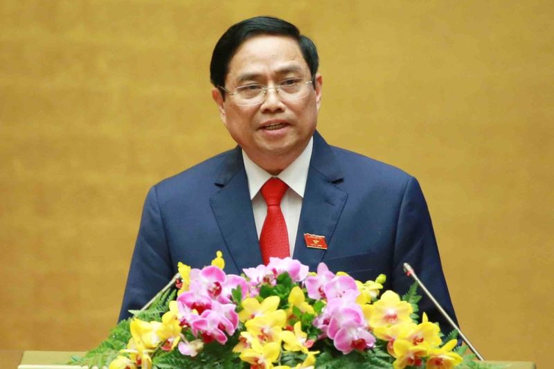 © Reuters. Pham Minh Chinh swears in as Vietnam's Prime Minister at an official ceremony in Hanoi