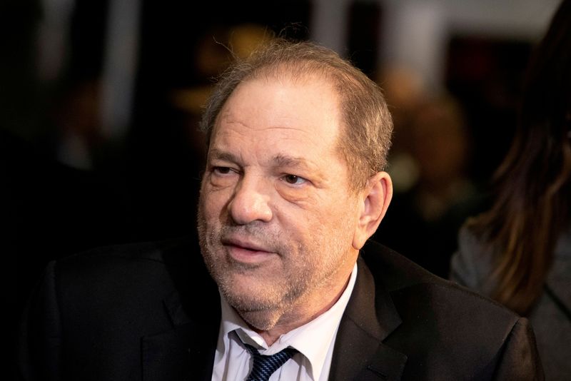 &copy; Reuters. FILE PHOTO: Harvey Weinstein departs New York Criminal Court in New York