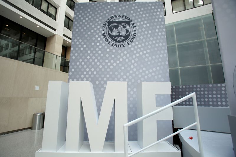 &copy; Reuters. FILE PHOTO: International Monetary Fund logo is seen inside the headquarters at the end of the IMF/World Bank annual meetings
