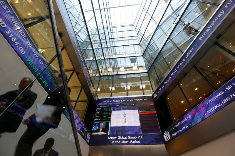 &copy; Reuters. LES BOURSES EUROPÉENNES TERMINENT EN ORDRE DISPERSÉ