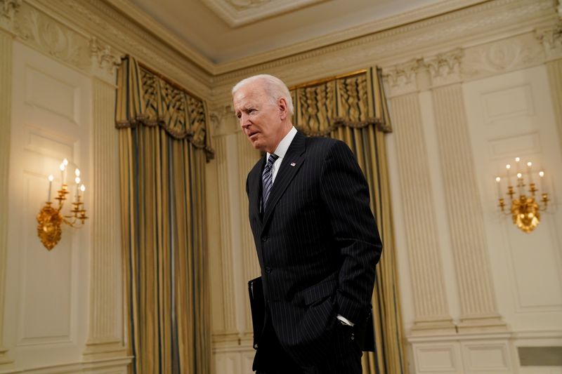 &copy; Reuters. U.S. President Joe Biden delivers remarks on the state of the coronavirus disease (COVID-19) vaccinations