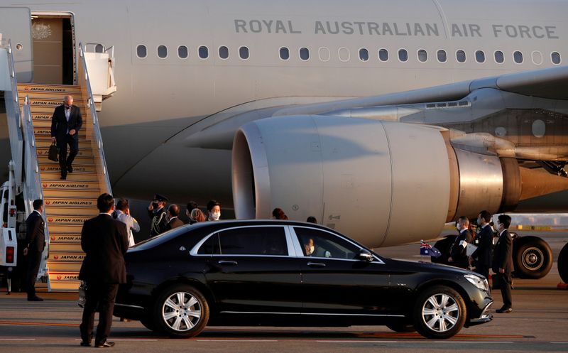 &copy; Reuters. FILE PHOTO: Australian Prime Minister Scott Morrison visits Tokyo