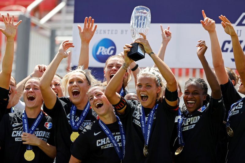 NWSL kicks off Challenge Cup as league, players pursue first CBA