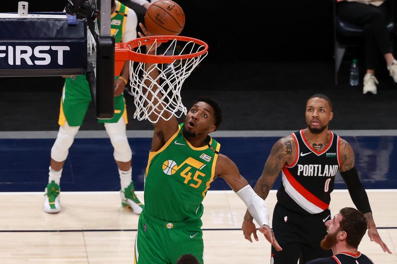 NBA roundup: Jazz rout Blazers, extend home win streak