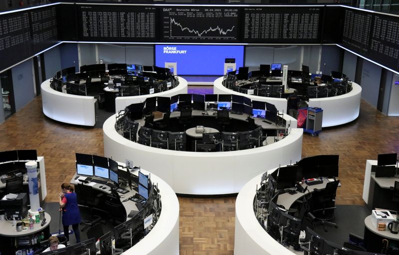 &copy; Reuters. The German share price index DAX graph is pictured at the stock exchange in Frankfurt