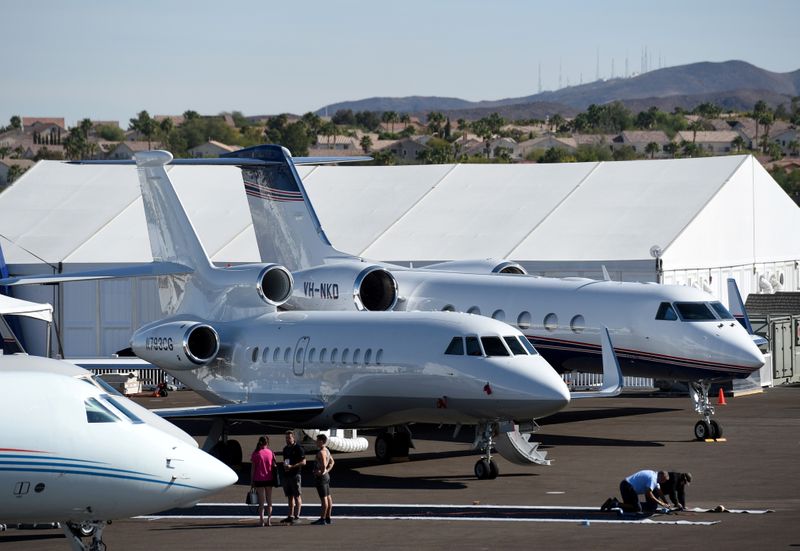 &copy; Reuters. FILE PHOTO: Business jets are seen at the NBAA exhibition in Las Vegas