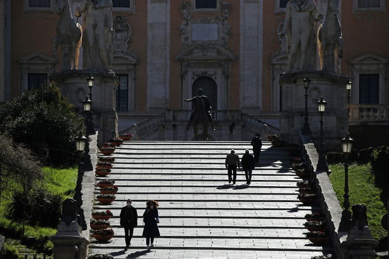 © Reuters. Outbreak of the coronavirus disease (COVID-19) in Rome