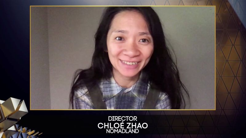 &copy; Reuters. Chloe Zhao recibe el premio BAFTA a Mejor Dirección por &quot;Nomadland&quot; durante la edición 74 de los premios de la Academia Británica de las Artes Cinematográficas y de la Televisión en Londres