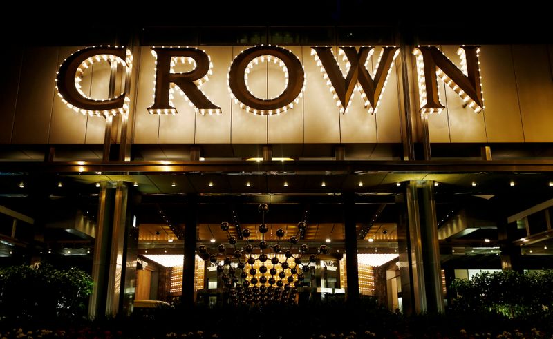 &copy; Reuters. FILE PHOTO: The Crown Casino complex is pictured in Melbourne