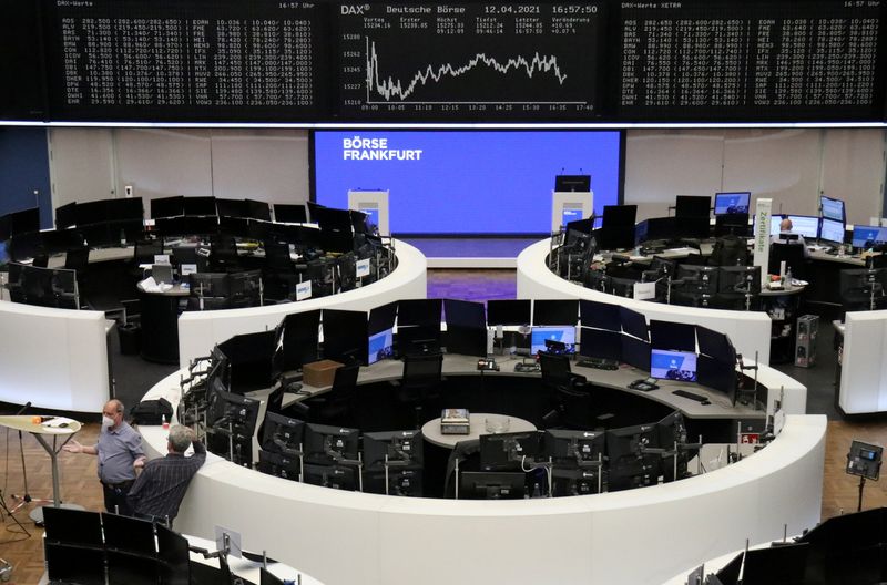 &copy; Reuters. The German share price index DAX graph is pictured at the stock exchange in Frankfurt