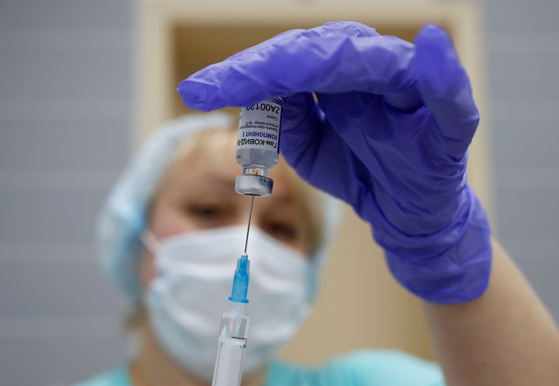 &copy; Reuters. Vaccination against the coronavirus disease in Domodedovo