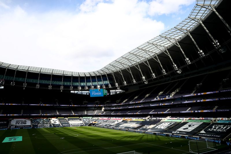 &copy; Reuters. FILE PHOTO: Premier League - Tottenham Hotspur v Manchester United