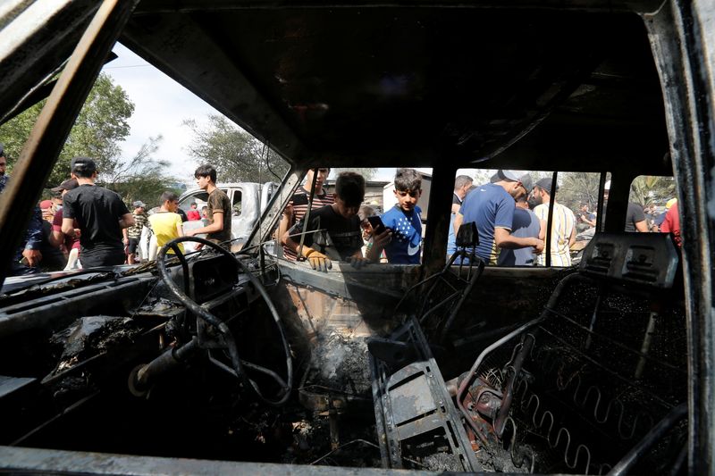 &copy; Reuters. الهجمات في العراق تعمق المشاكل الأمنية وسط اشتباك خصوم محليين ودوليين