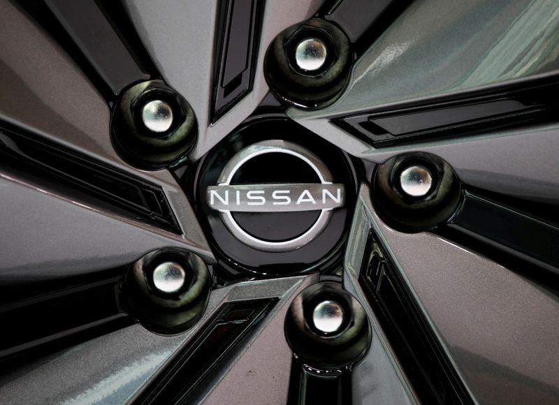 &copy; Reuters. FILE PHOTO: The brand logo of Nissan Motor Corp. is seen on a tyre wheel of the company&apos;s car at their showroom in Tokyo
