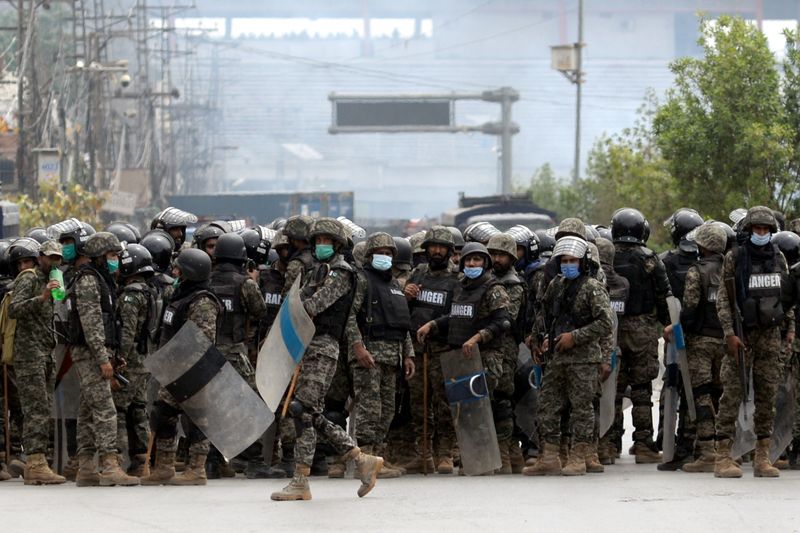 &copy; Reuters. Protest by the supporters of the banned Islamist political party Tehrik-e-Labaik Pakistan (TLP) in Lahore