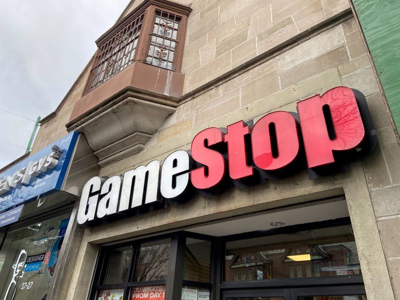 &copy; Reuters. FILE PHOTO: A GameStop store is seen in the Jackson Heights neighborhood of New York City