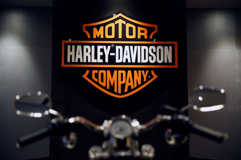 &copy; Reuters. A Harley-Davidson bike is displayed in their office in Singapore