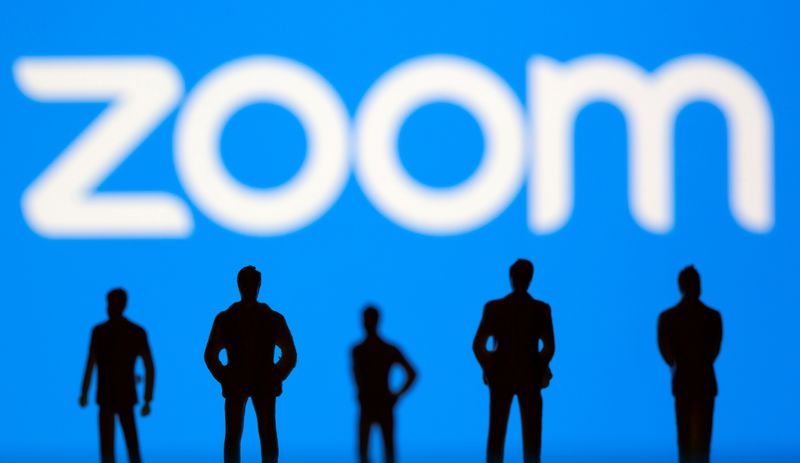 &copy; Reuters. FILE PHOTO: Illustration picture of Zoom logo