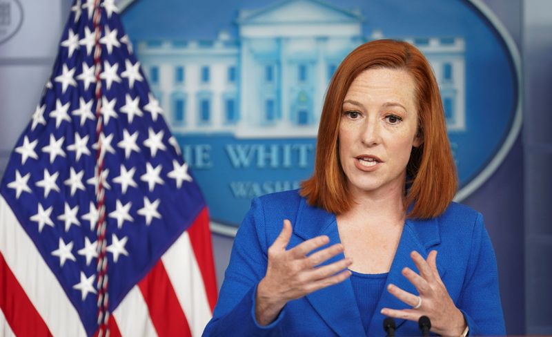 &copy; Reuters. Jen Psaki speaks at a news briefing at the White House in Washington