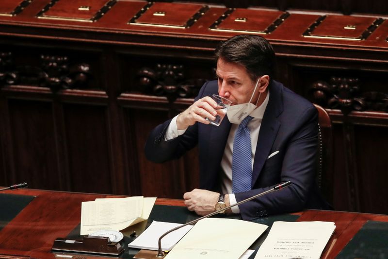 &copy; Reuters. FILE PHOTO: Italy&apos;s Prime Minister Giuseppe Conte delivers a speech at the lower chamber of Parliament, in Rome