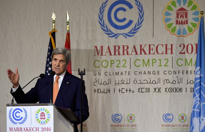 &copy; Reuters. FILE PHOTO: U.S. Secretary of State Kerry gives a speech at the COP22 Climate Change Conference in Marrakech
