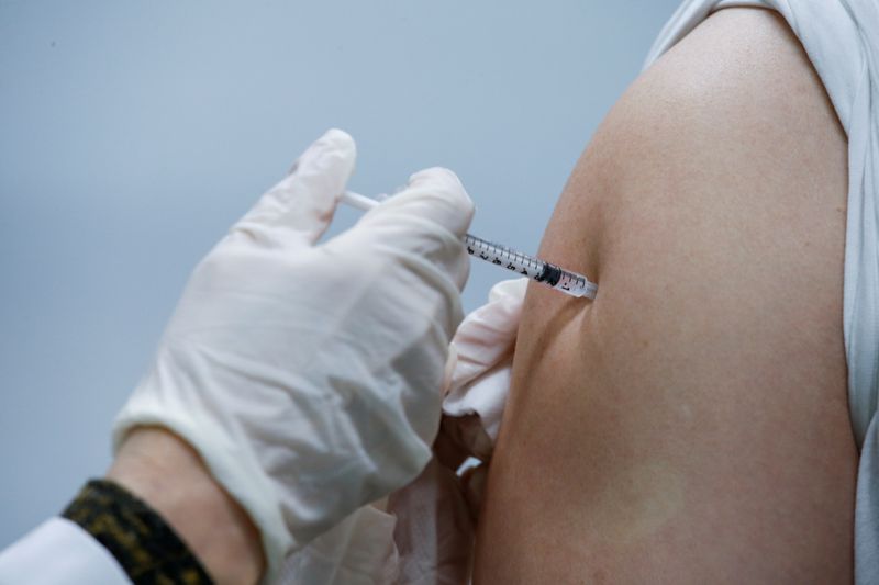 &copy; Reuters. 韓国外相、ワクチン不足で米の支援期待　検査キットの見返りに