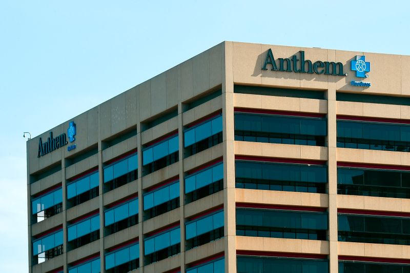 &copy; Reuters. The office building of health insurer Anthem in seen in Los Angeles, California