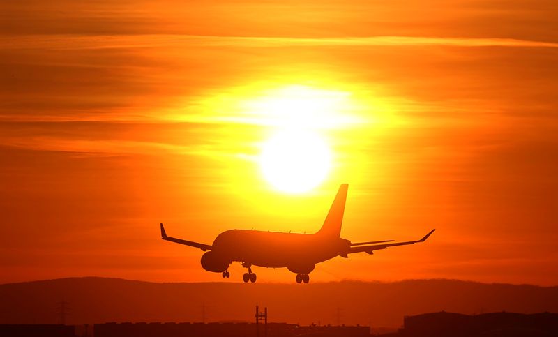 &copy; Reuters. Aéreas reduzem a previsão de tráfego global