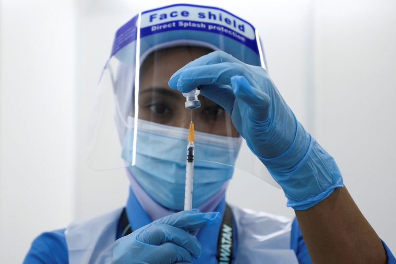 &copy; Reuters. マレーシア、ワクチン調達で石油関連基金活用へ