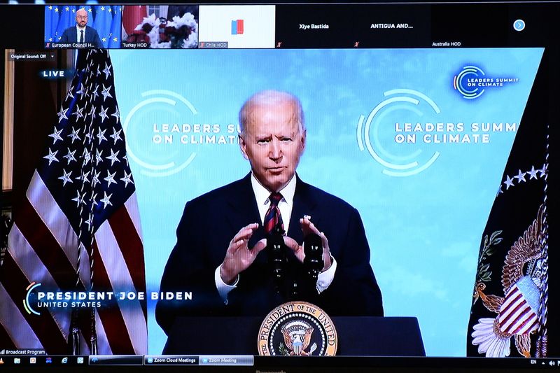 &copy; Reuters. Biden na Cúpula do Dia da Terra