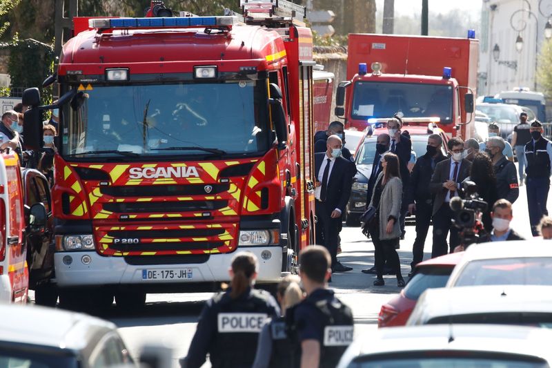 &copy; Reuters. مصدر: منفذ هجوم بسكين في فرنسا لم يهتف بشعارات إسلامية