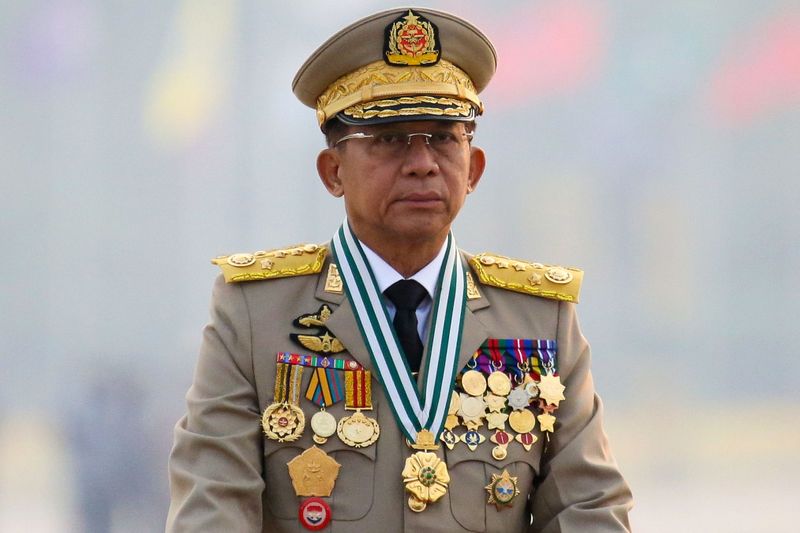 &copy; Reuters. رئيس مجلس ميانمار العسكري يصل إندونيسيا لحضور قمة آسيان حول الأزمة في بلاده