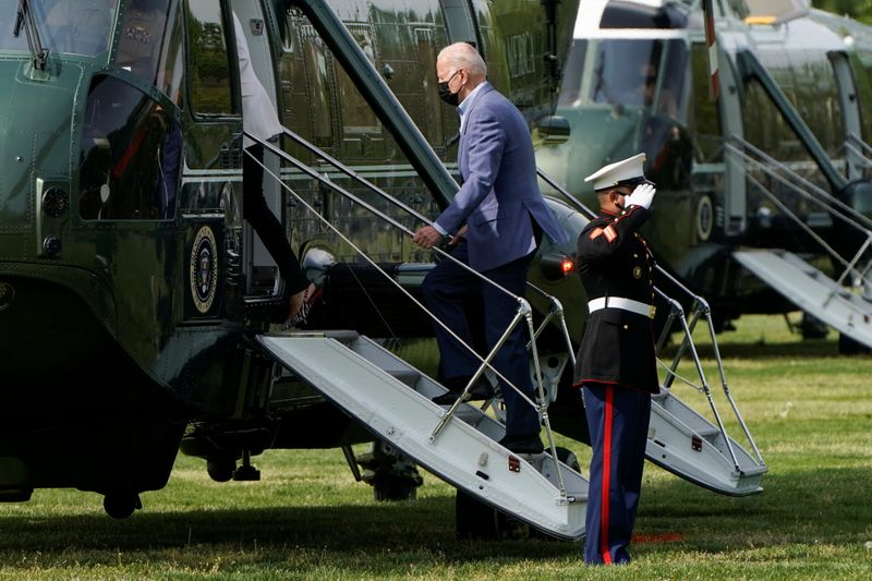 &copy; Reuters. U.S. President Joe Biden departs from Washington
