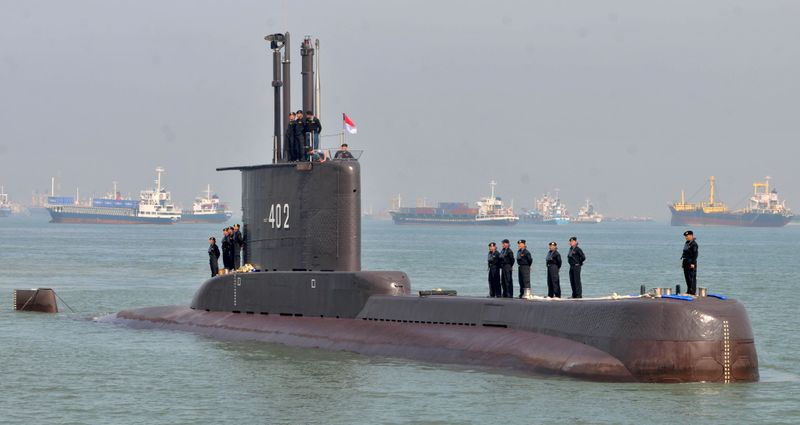 &copy; Reuters. バリ島沖で沈没、消息絶ったインドネシア潜水艦