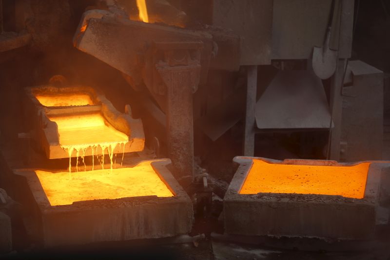 &copy; Reuters. Fábrica de cátodos de cobre, em Tierra Amarilla, Atacama, Chile