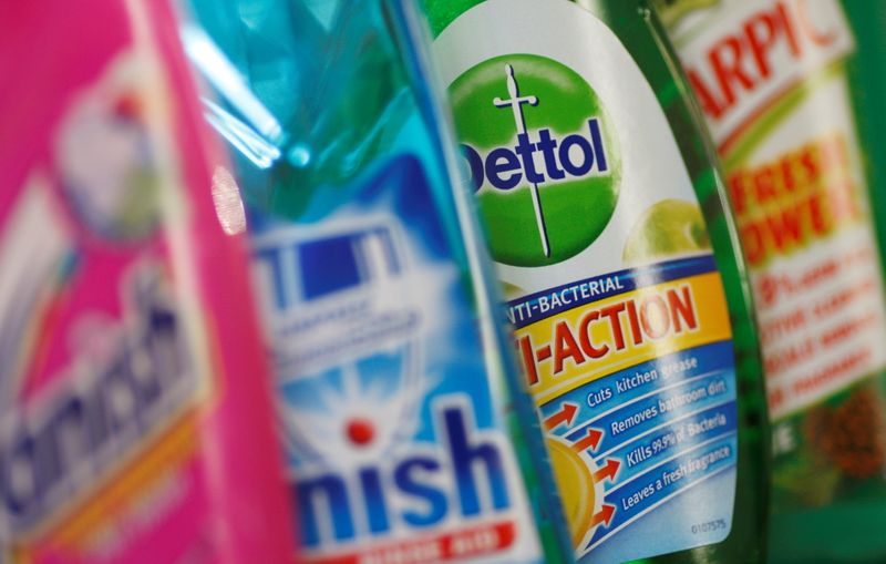 &copy; Reuters. FILE PHOTO: Products produced by Reckitt Benckiser are seen in London