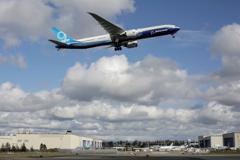 &copy; Reuters. 米ボーイング、第1四半期は損失縮小　航空需要回復
