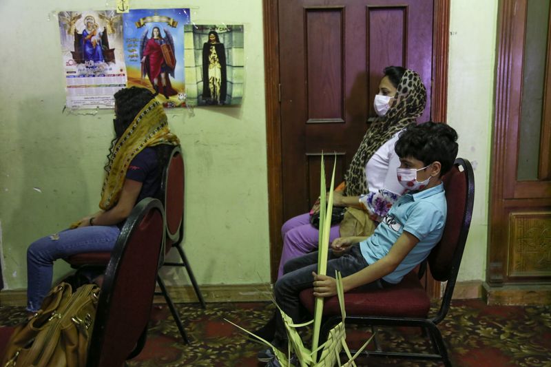 &copy; Reuters. مصر تسجل 1011 إصابة جديدة بفيروس كورونا و51 وفاة