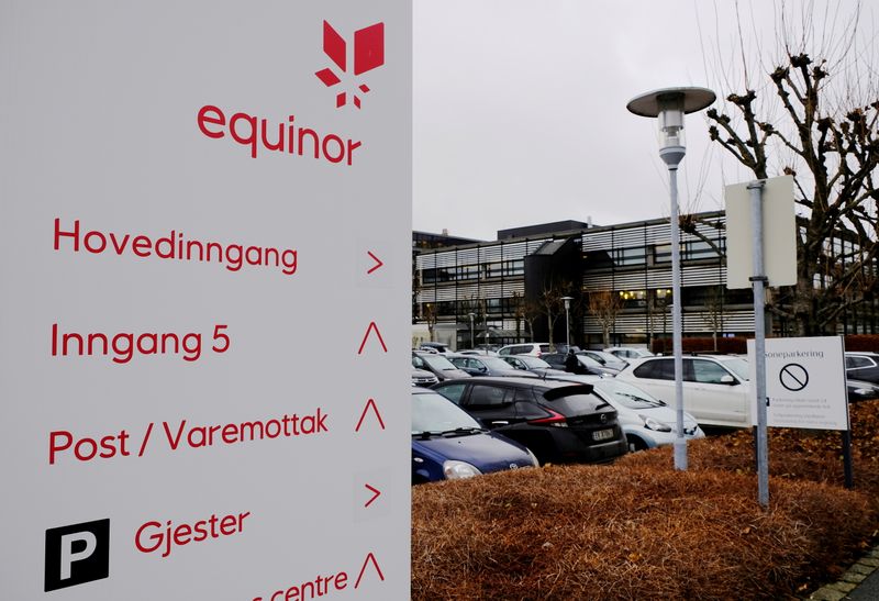 © Reuters. FILE PHOTO: Equinor's logo is seen next to the company's headquarters in Stavanger