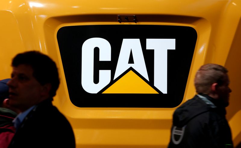 &copy; Reuters. Caterpillar a fait état jeudi d'un bénéfice ajusté meilleur que prévu au premier trimestre, soutenu par la reprise de la demande en équipements sur fond de fort rebond économique post-pandémie. /Photo d'archives/REUTERS/Michaela Rehle