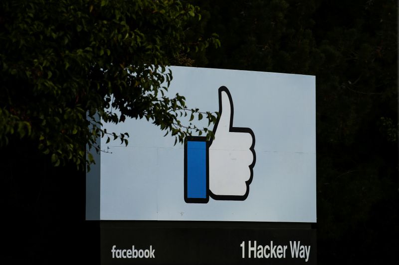 &copy; Reuters. The entrance sign to Facebook headquarters is seen in Menlo Park