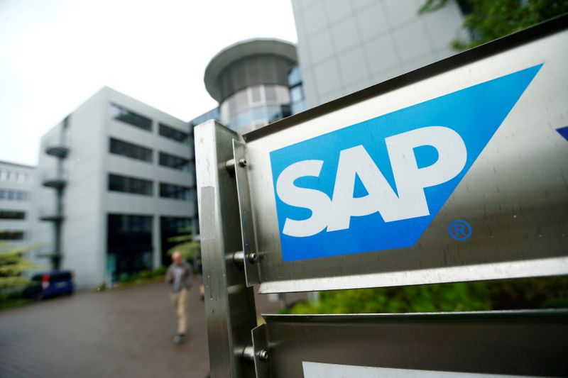 &copy; Reuters. Le département américain de la Justice a annoncé jeudi que le spécialiste allemand des logiciels professionnels SAP allait verser 8 millions de dollars de pénalités dans le cadre d'un accord mettant fin à des accusations selon lesquelles il a viol