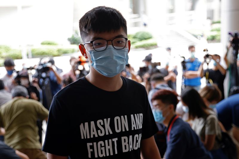 &copy; Reuters. 香港民主活動家の黄之鋒氏、天安門事件の追悼集会巡り罪認める