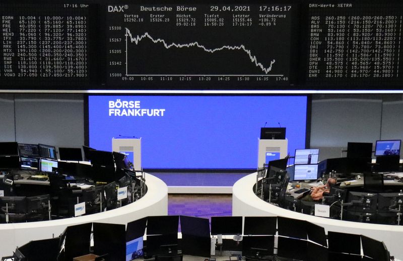 &copy; Reuters. نتائج الأعمال تدعم الأسهم الأوروبية قبيل صدور بيانات الناتج المحلي الإجمالي