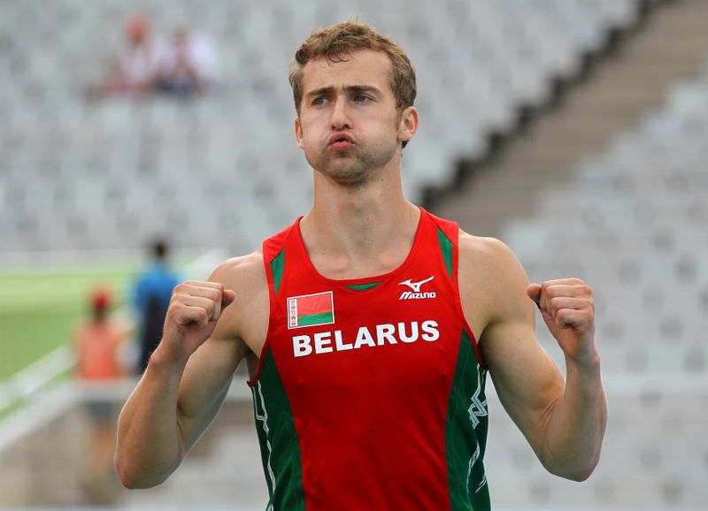 &copy; Reuters. FILE PHOTO: Krauchanka of Belarus reacts during  the pole vault event of the men&apos;s decathlon at the at the European Athletics Championships in Barcelona