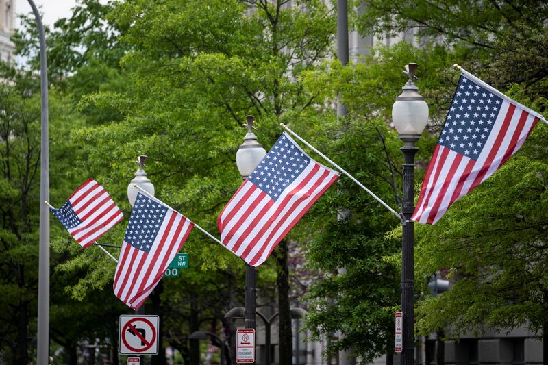 &copy; Reuters. Bandeira dos EUA em Washington