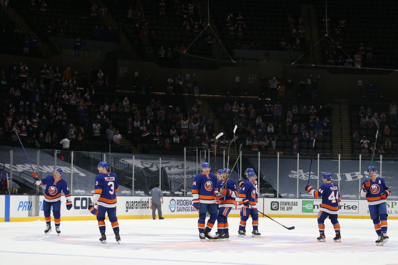 &copy; Reuters. NHL: New York Rangers at New York Islanders