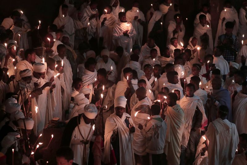 &copy; Reuters. Ethiopian Orthodox pilgrims attend the Easter Eve celebration at the St. Mary Rock-Hewn church in Lalibela